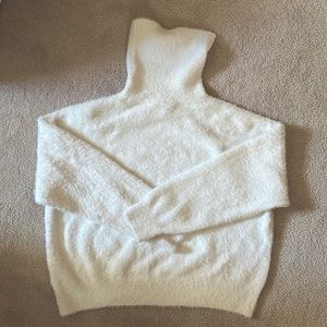 H&M Furry White Turtleneck Sweater sz M